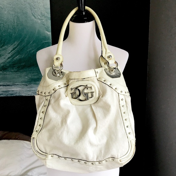 white fabric handbags